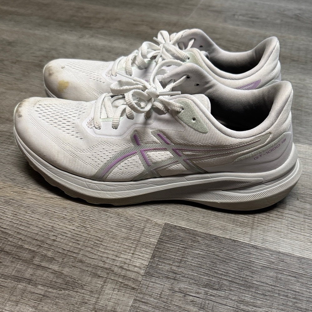 Women's ASICS White and Lavender Athletic Shoes